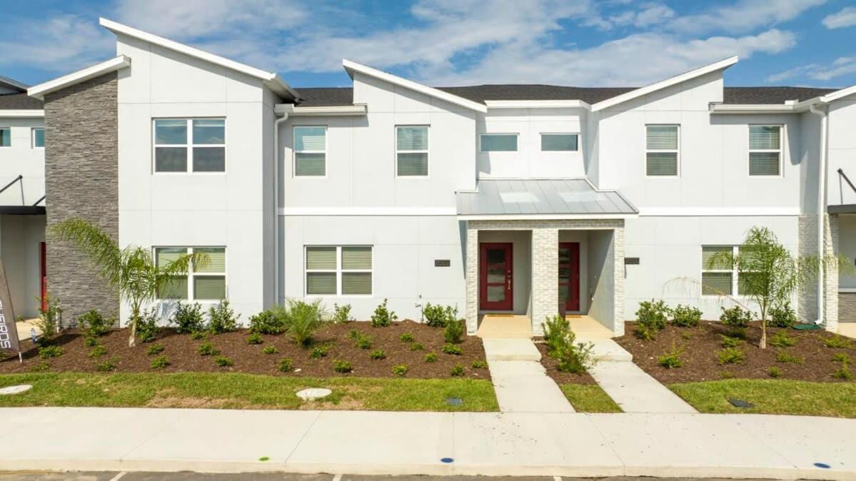 Wonderful 4bd Near W Pool At Storeylake 2557 Ferienhaus